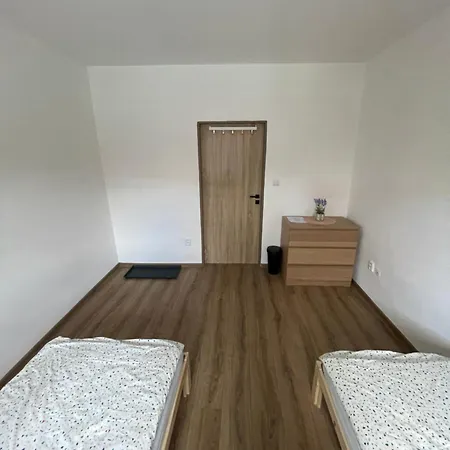 U Letiště V Mladé Boleslavi Albergue